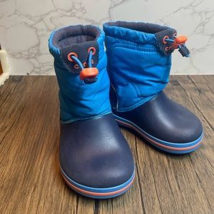 CROC Blue Winter Boot Toddler Size 6